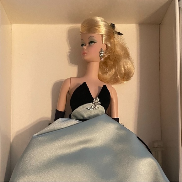 BARBIE FASHION MODEL COLLECTION // SILK STONE LISETTE